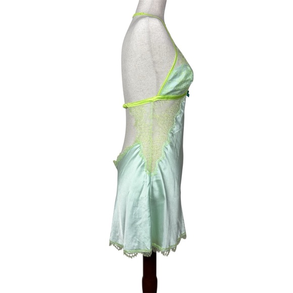 Victoria’s Secret Satin Lace Mint & Lime Halter Chemise Sz M Angelcore Y2K Fairy - Picture 3 of 15